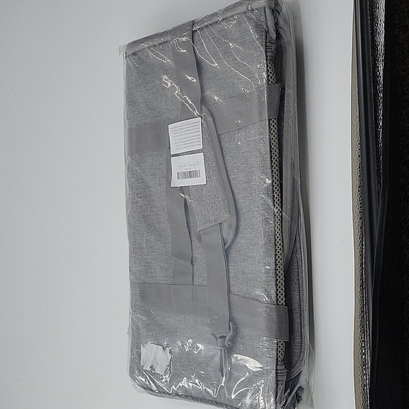 Pet Portable Carrier NWOT - Picture 3 of 16